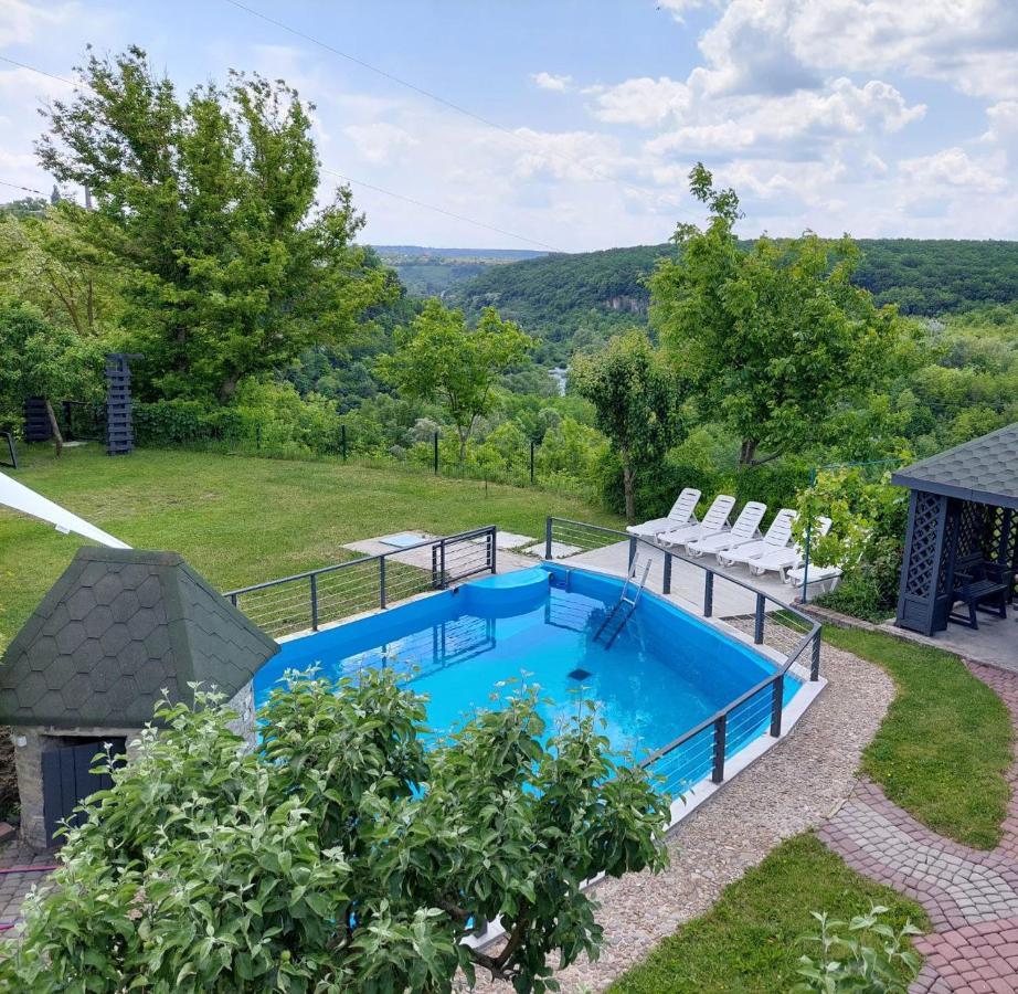 Родинний Маєток Family Estate Кам'янець-Подільский Екстер'єр фото